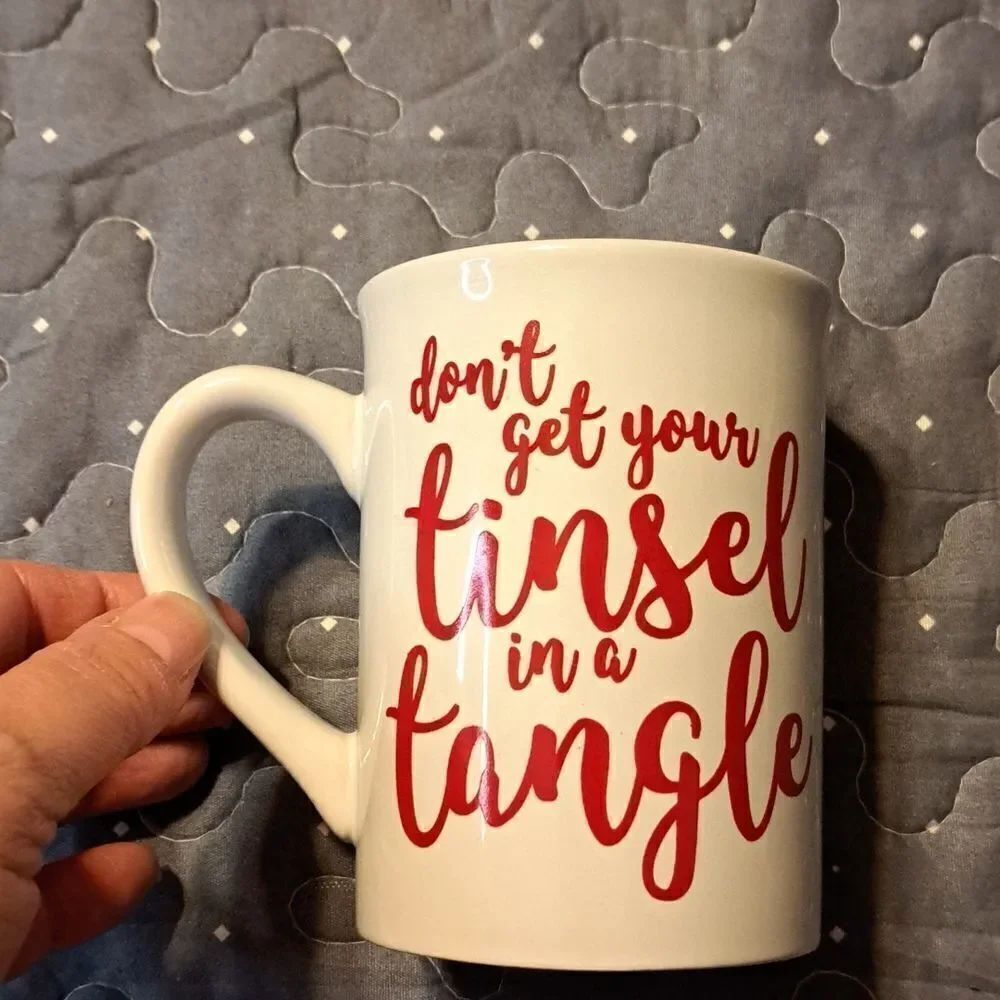 Don't get your tinsel in a tangle coffee mug